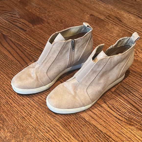 Wedge gym shoe - Picture 2 of 4